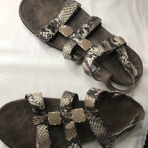 Vionic Women Amber Snake Skin Strap Adjustable Sandal Sz 11 Orthoheel